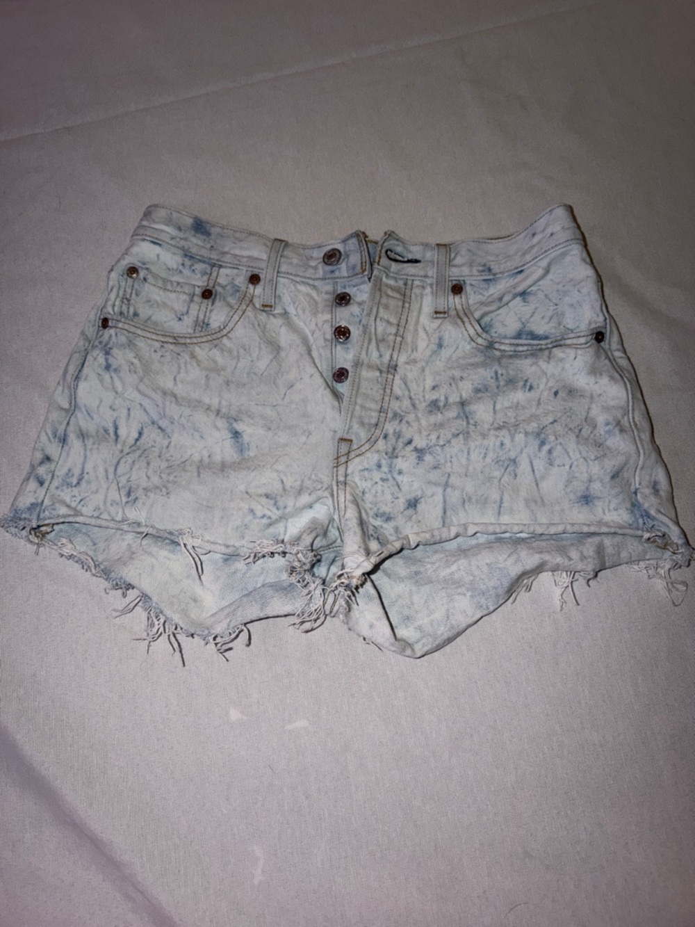 High-Rise Acid Wash Denim Cutoff Shorts - Light Blue